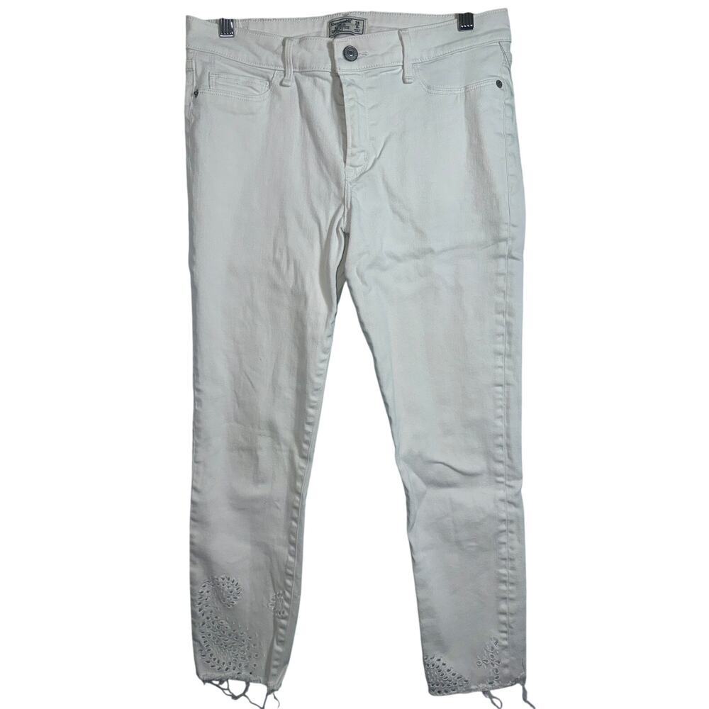 Abercrombie & Fitch Harper Low Rise Ankle White Denim Eyelet Hem Jeans Size 29 8